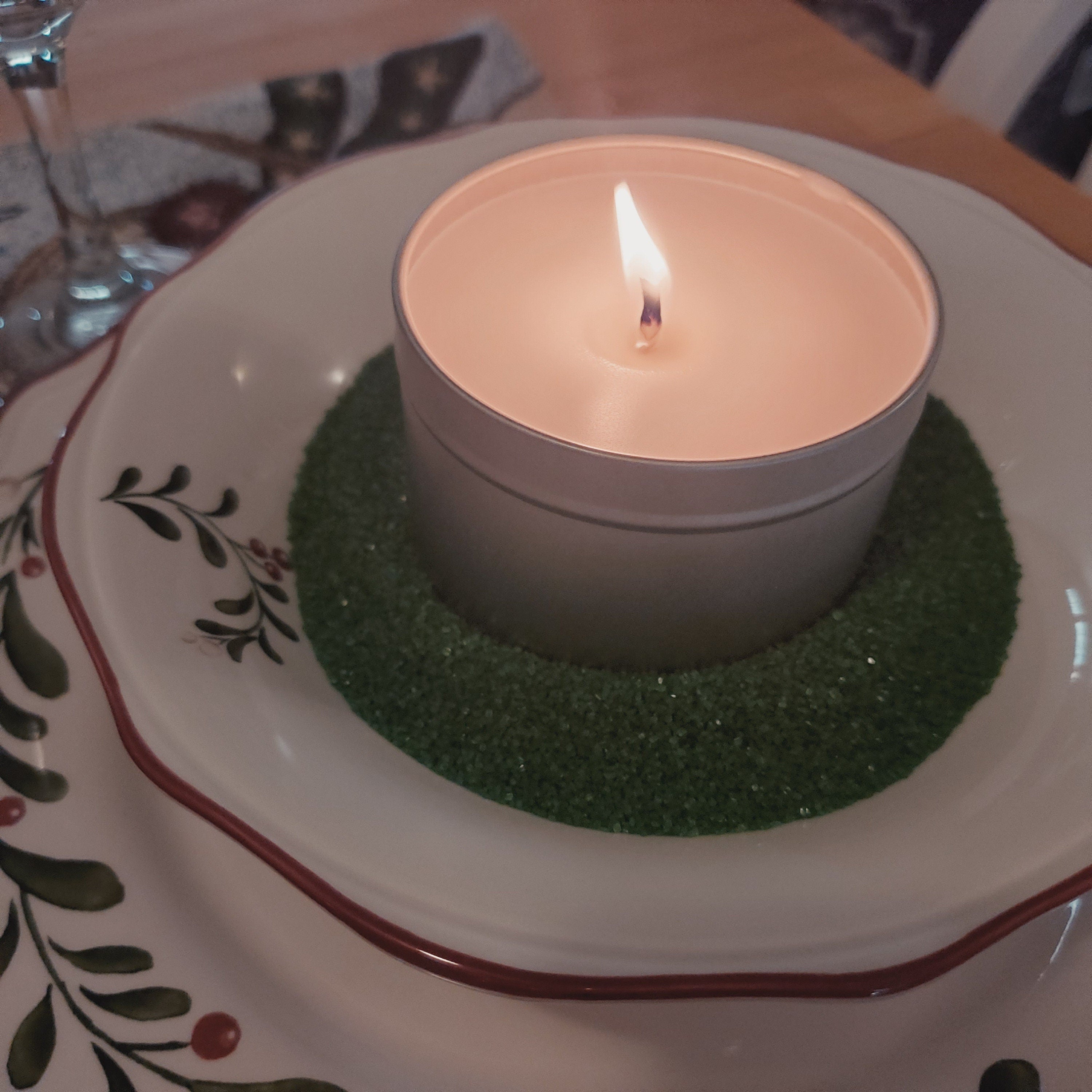 Frankincense and Myrrh scented 8oz Candle in Silver or Gold Travel Tin