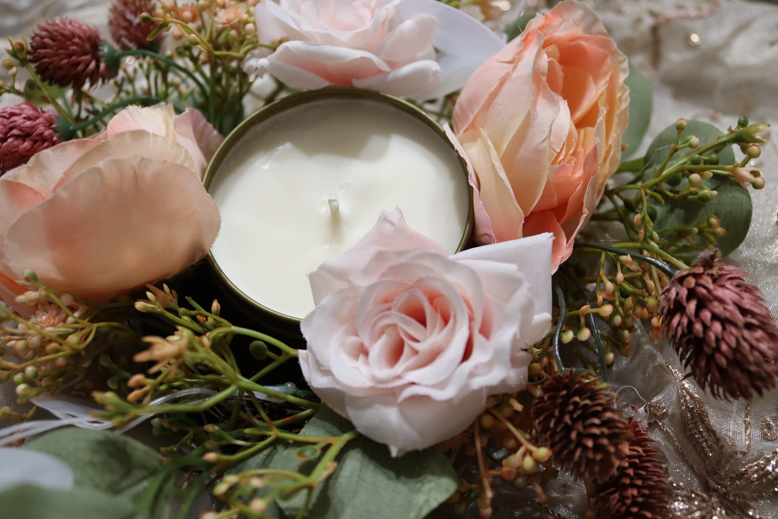 Honeysuckle Jasmine Soy Wax Scented 8oz Candle Silver or Gold Travel Tin