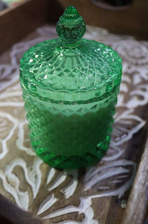 Soy Candle 8.5oz in Green Diamond Glass Jar